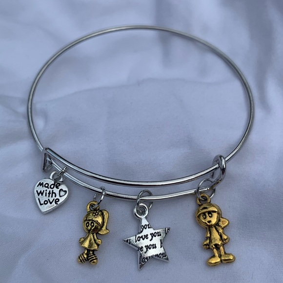Brand New! Handmade! Adjustable Charm Bangle Bracelet! - Picture 2 of 3